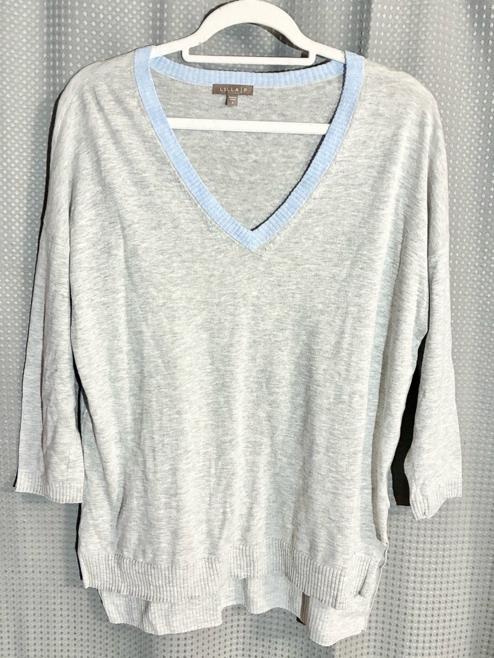 Lilla P Light Gray Lightweight Sweater Sz S Blue Trim High Low Lagenlook
